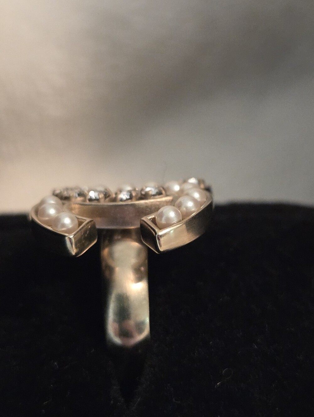 Authentic CHANEL Gold Tone CC Pearl And Crystal  Ring - Picture 6 of 12